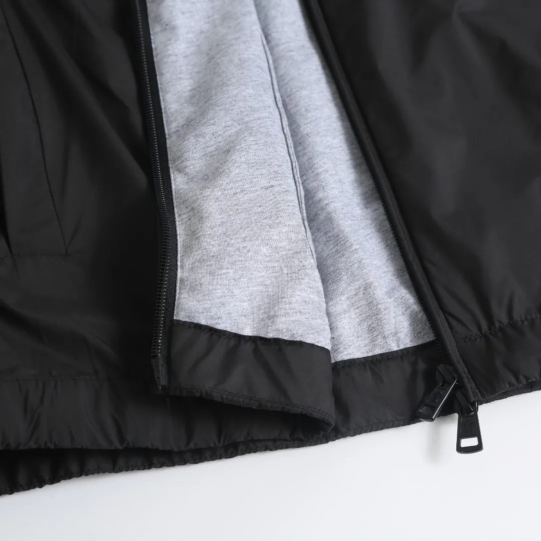 Moc ： ， ， ， ， 。 ， 、 Wear-Resistant ， ； ， Rebound ， 。 ， ， ， Breathable ， 。 ： Gray ， ， 。 Breathable ， ， 。 ， ， ， ， 。 ： ， ， ， 。 ， 。 ， 。 ， ， ， ， 。 ， ， ， ， ， ， 。 ： Size:1 2 3 4 ：D 451